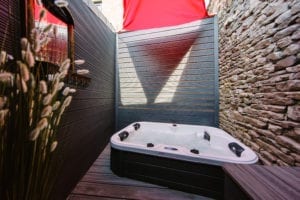 luxury suites kirkby lonsdale with hot tub